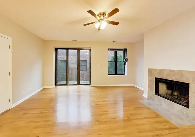 Listing Photo 4 - Condo for sale in building located at 4014 S Drexel Blvd, Chicago, IL 60653 - Unit #4F