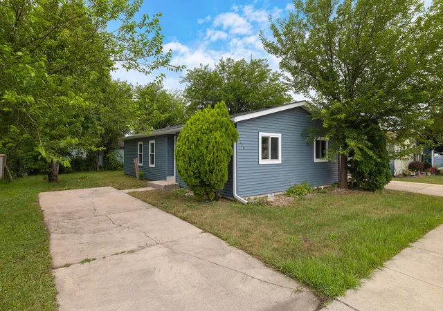 Photo 1 of Single family home for sale at 1139 W Barry Ln, Sauk Village, IL 60411 | MLS# 12719244 | Listing updated on 2026-09-08