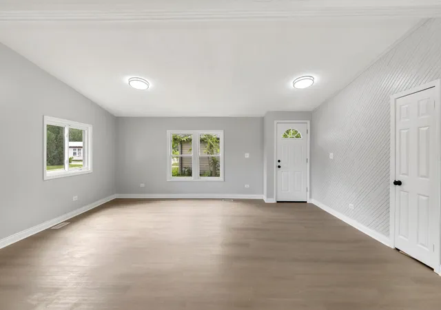 Photo 3 of Sale Pending at 1139 W Barry Ln, Sauk Village, IL 60411 | MLS# 12719244 | Listing updated on 2026-10-10