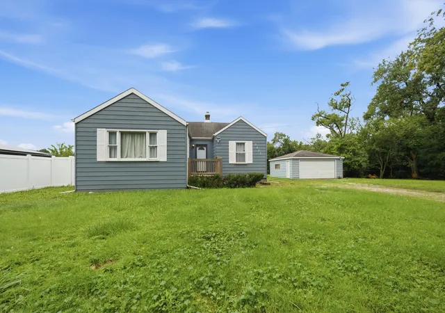 2nd image of 3437 198th St, Flossmoor, IL 60422 | MLS# 12719258