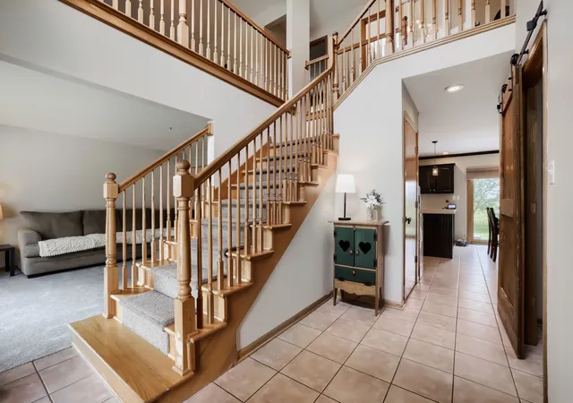 Photo 4 of Single family home for sale at 22104 Pembrook Dr, Frankfort, IL 60423 | MLS# 12719267 | Listing updated on 2026-09-14