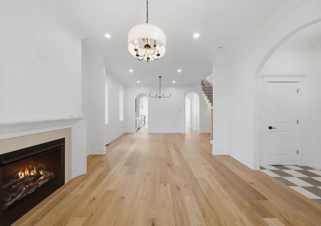 Photo 4 of Single family home for sale at 4109 N Lawndale Ave, Chicago, IL 60618 | MLS# 12719274 | Listing updated on 2026-09-13