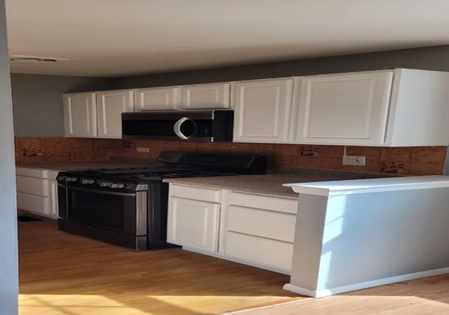Photo 2 of Condo for sale at 307 Somerset Ln #307, Vernon Hills, IL 60061 | MLS# 12719299 | Listing updated on 2026-08-04