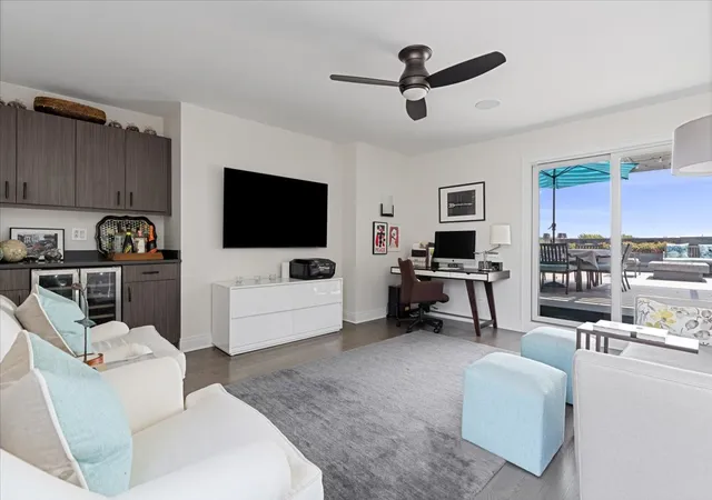 Photo 2 of Sale Pending at 1350 W Diversey Pkwy #3, Chicago, IL 60614 | MLS# 12719308 | Listing updated on 2026-09-19