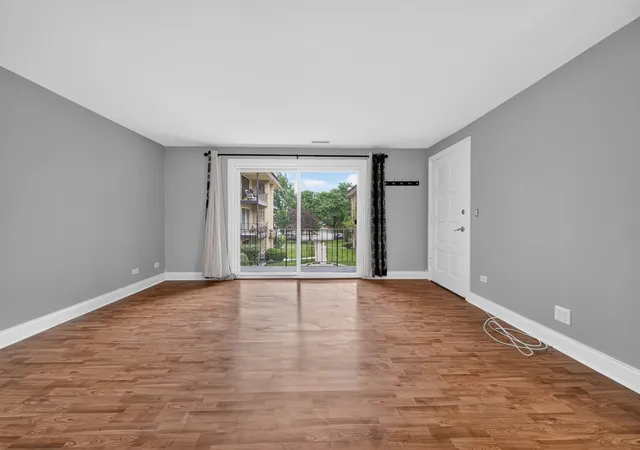 Photo 2 of Condo for sale at 5024 N Austin Ave #2E, Chicago, IL 60630 | MLS# 12719391 | Listing updated on 2026-09-23