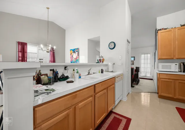 Photo 4 of Condo for sale at 2335 Overlook Ct #2335, Naperville, IL 60563 | MLS# 12719396 | Listing updated on 2026-09-22