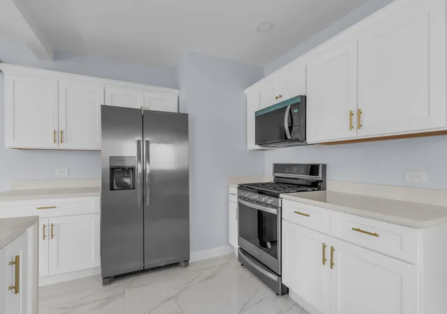 Photo 3 of Single family home for sale at 15313 Marshfield Ave, Harvey, IL 60426 | MLS# 12719465 | Listing updated on 2026-09-24