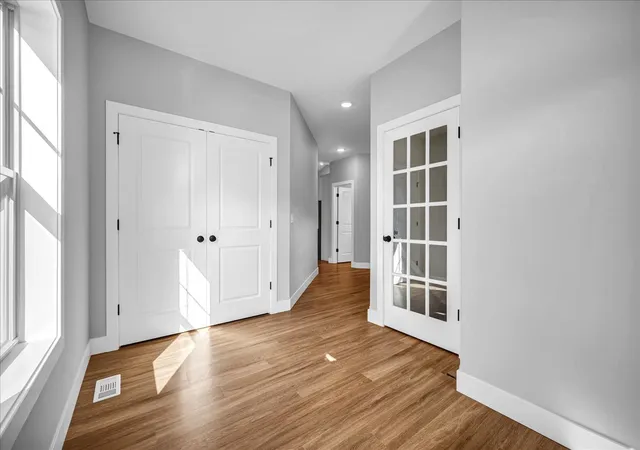Photo 3 of Townhouse for sale at 1807 Glenbridge Rd, Bloomington, IL 61704 | MLS# 12719482 | Listing updated on 2026-10-03