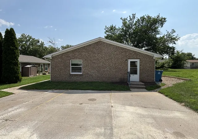 13th image of 1009 & 1011 14th St, Silvis, IL 61282 | MLS# 12719509
