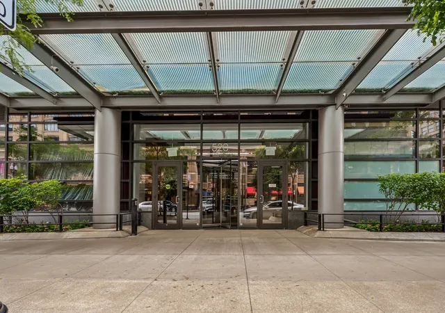 Photo 2 of Condo for sale at 520 S State St #804, Chicago, IL 60605 | MLS# 12719536 | Listing updated on 2026-09-03