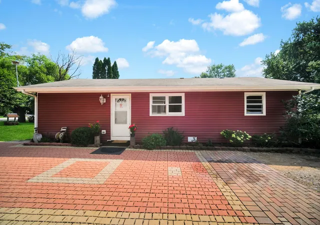 Single family home for sale at 28w575 Barnes Ave, West Chicago, IL 60185 | MLS# 12719550