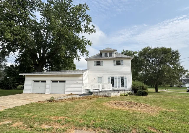 Photo 1 of Single family home for sale at 128 E N Railroad St, Sheffield, IL 61361 | MLS# 12719561 | Listing updated on 2026-08-30