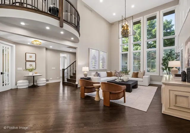 3rd image of 1411 Hawthorne Ln, Hinsdale, IL 60521 | MLS# 12719634