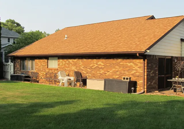 Photo 3 of Single family home for sale at 3707 77th Street Ct, Moline, IL 61265 | MLS# 12719650 | Listing updated on 2026-10-02