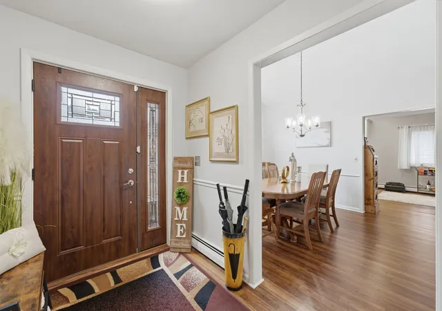 Photo 4 of Single family home for sale at 3707 77th Street Ct, Moline, IL 61265 | MLS# 12719650 | Listing updated on 2026-10-02
