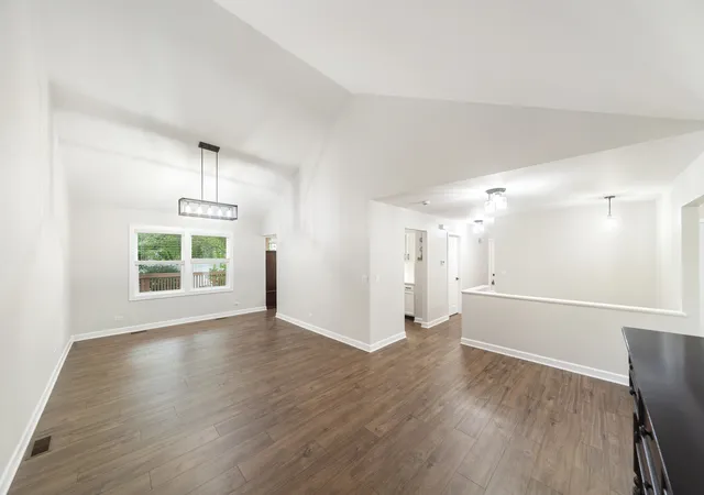 Photo 4 of Sale Pending at 5317 Cypress Cir, Gurnee, IL 60031 | MLS# 12719664 | Listing updated on 2026-09-23