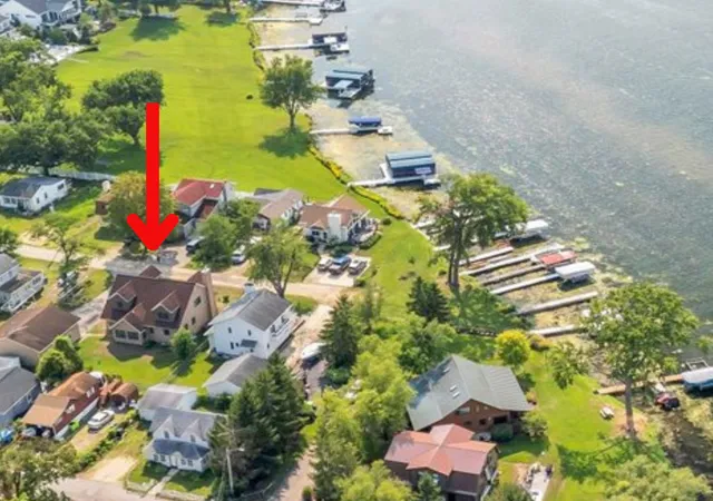 Photo 2 of Single family home for sale at 4130 Dutch Ml Ln, Delavan, WI 53115 | MLS# 12719771 | Listing updated on 2026-09-25