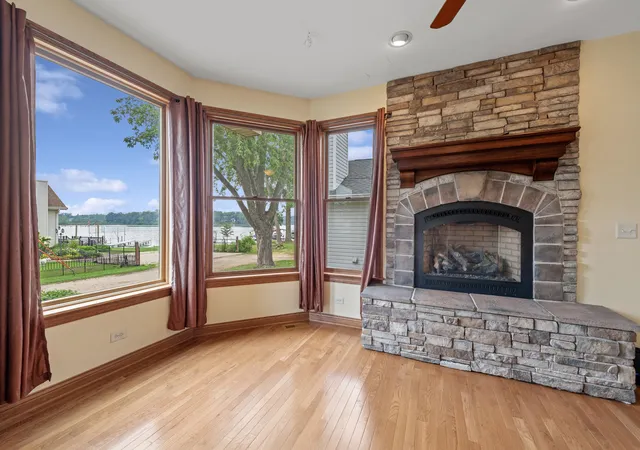 Photo 3 of Single family home for sale at 4130 Dutch Ml Ln, Delavan, WI 53115 | MLS# 12719771 | Listing updated on 2026-09-08