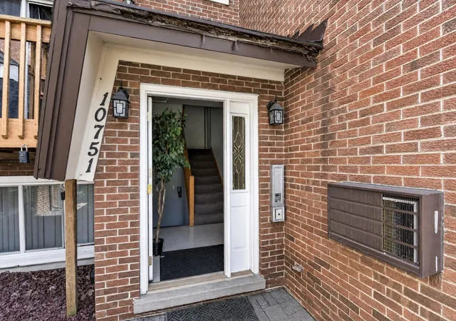 Listing Photo 3 - Condo for sale in building located at 10751 S Harlem Ave, Worth, IL 60482 - Unit #3F
