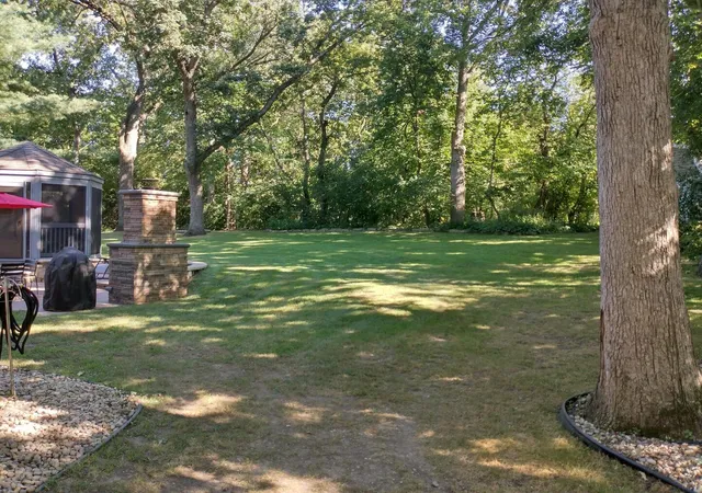 Photo 3 of Single family home for sale at 2307 N Country Springs Dr, Johnsburg, IL 60051 | MLS# 12719823 | Listing updated on 2026-08-28