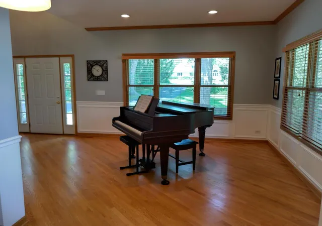 Photo 4 of Single family home for sale at 2307 N Country Springs Dr, Johnsburg, IL 60051 | MLS# 12719823 | Listing updated on 2026-08-28