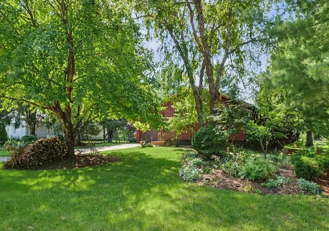 Photo 4 of Single family home for sale at 2231 Nancy Ln, St. Joseph, IL 61873 | MLS# 12719859 | Listing updated on 2026-09-15