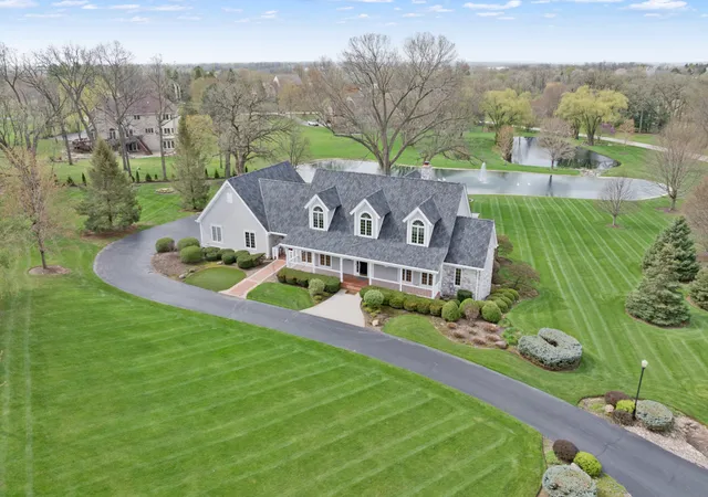 2nd image of 3916 Windmere Ln, Johnsburg, IL 60051 | MLS# 12719919
