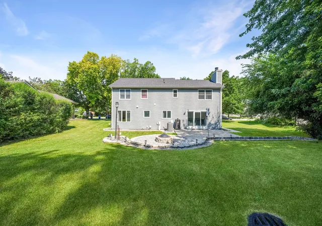 24th image of 565 Liberty Ave, South Elgin, IL 60177 | MLS# 12719936