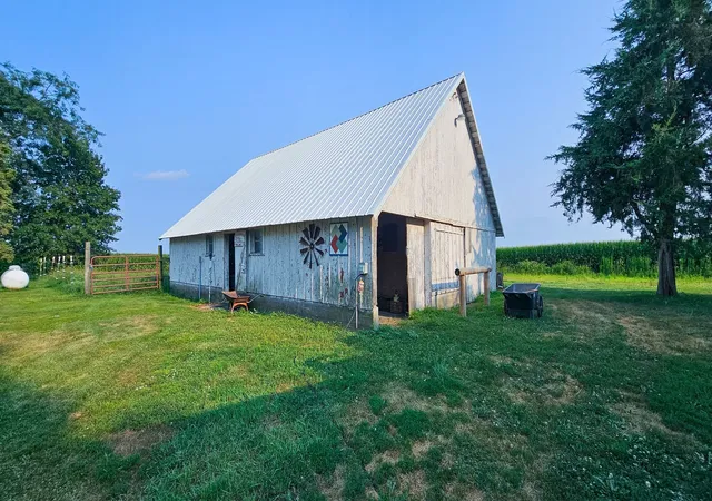 Photo 3 of Single family home for sale at 11726 Cardinal Rd, Dewitt, IL 61735 | MLS# 12719991 | Listing updated on 2026-08-04