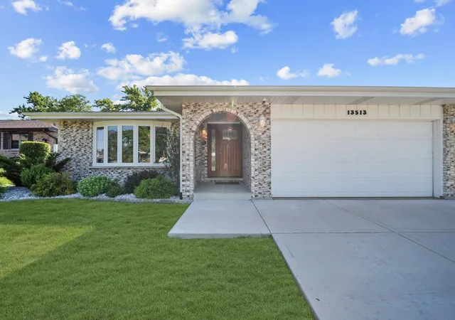 4th image of 13513 S 84Th Ave, Orland Park, IL 60462 | MLS# 12720009