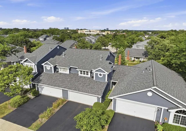 Photo 3 of Sale Pending at 117 Sumac Ln, Schaumburg, IL 60193 | MLS# 12720017 | Listing updated on 2026-08-25