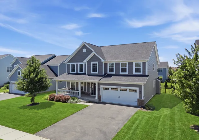 2nd image of 12336 S Prairie Ridge Ln, Plainfield, IL 60585 | MLS# 12720060
