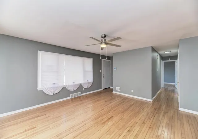 Photo 3 of Single family home for sale at 353 W Hickory St, Chicago Heights, IL 60411 | MLS# 12720091 | Listing updated on 2026-08-13