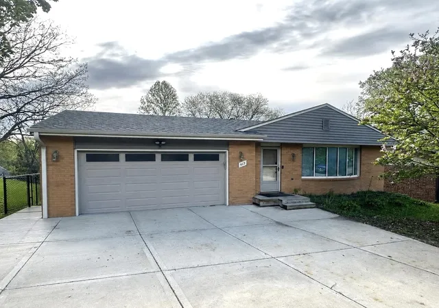 Photo 1 of Sale Pending at 912 Shenandoah Ave, Rockford, IL 61108 | MLS# 12720119 | Listing updated on 2026-09-24