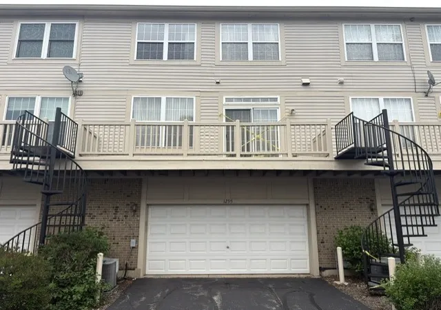 Photo 18 of Townhouse for sale at 1295 Georgetown Way, Vernon Hills, IL 60061 | MLS# 12720134 | Listing updated on 2026-08-31