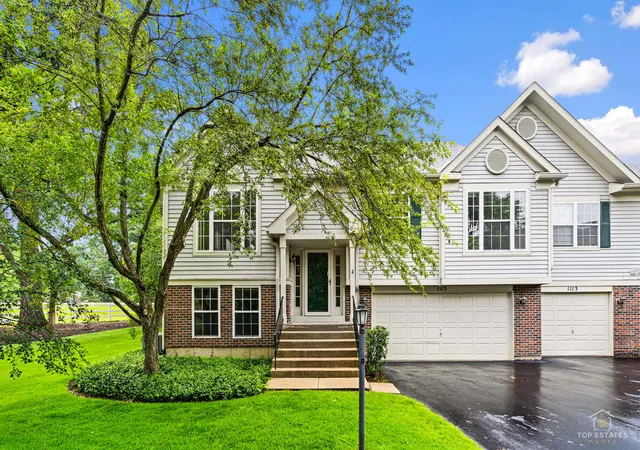 Photo 2 of Townhouse for sale at 1115 Hunt Wyck Ct #1115, Elgin, IL 60120 | MLS# 12720176 | Listing updated on 2026-09-03