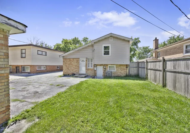 Photo 3 of Single family home for sale at 15539 Dobson Ave, Dolton, IL 60419 | MLS# 12720222 | Listing updated on 2026-09-19