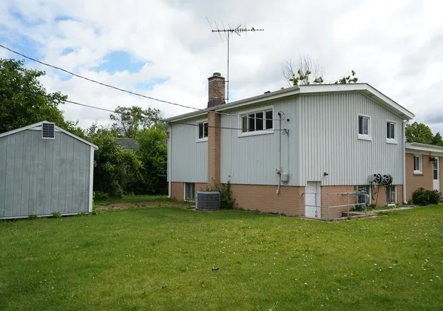 23rd image of 54 Fernwood Dr, Glenview, IL 60025 | MLS# 12720247