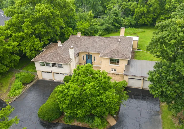 Photo 1 of Single family home for sale at 828 E 14th Street, Lombard, IL 60148 | MLS# 12720263 | Listing updated on 2026-09-23