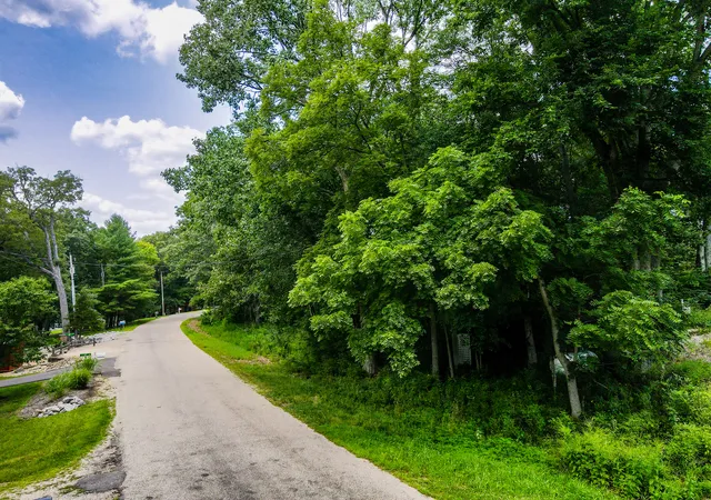 Photo 4 of Land for sale at 38 Barbados Dr, Putnam, IL 61560 | MLS# 12720303 | Listing updated on 2026-08-08