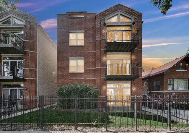 Photo 3 of Condo for sale at 5933 W Huron St #1S, Chicago, IL 60644 | MLS# 12720308 | Listing updated on 2026-09-22