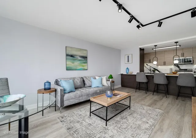 Photo 4 of Condo for sale at 5455 N Sheridan Rd #3108, Chicago, IL 60640 | MLS# 12720367 | Listing updated on 2026-08-05