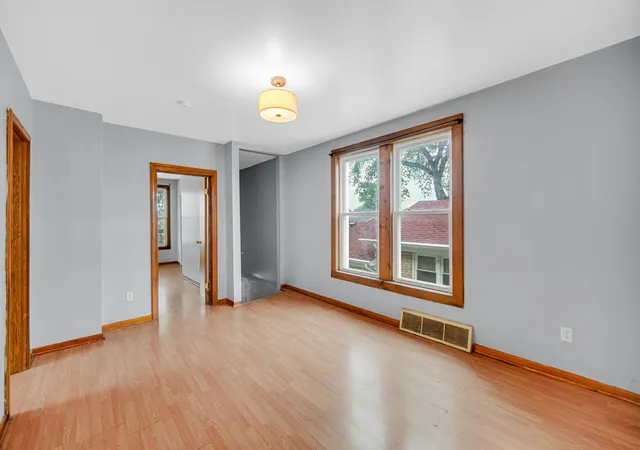 Photo 3 of House for sale at 505 154th Place, Calumet City, IL 60409 | MLS# 12720409 | Listing updated on 2026-08-05