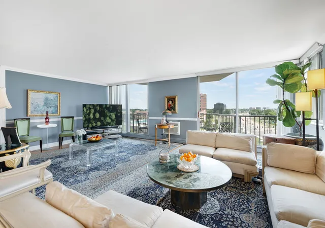 Photo 3 of Condo for sale at 40 N Tower Rd #6N, Oak Brook, IL 60523 | MLS# 12720413 | Listing updated on 2026-09-01
