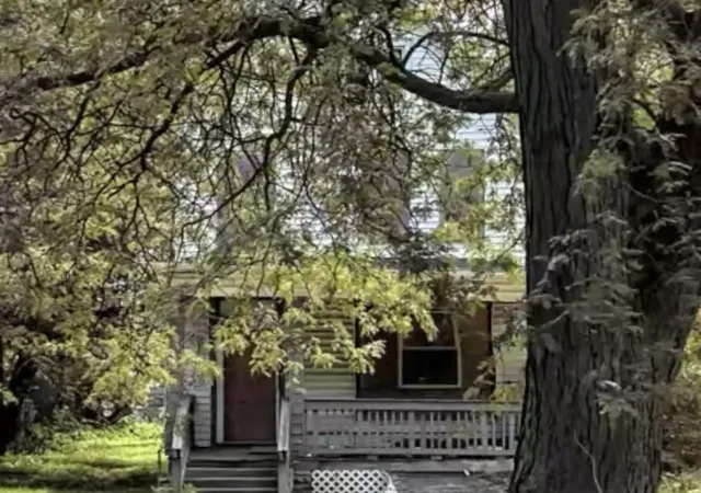 Photo 1 of Single family home for sale at 6839 S Parnell Ave, Chicago, IL 60621 | MLS# 12720439 | Listing updated on 2026-08-05