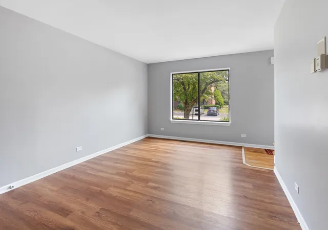 Photo 4 of Condo for sale at 7348 Winthrop Way #1, Downers Grove, IL 60516 | MLS# 12720455 | Listing updated on 2026-08-05
