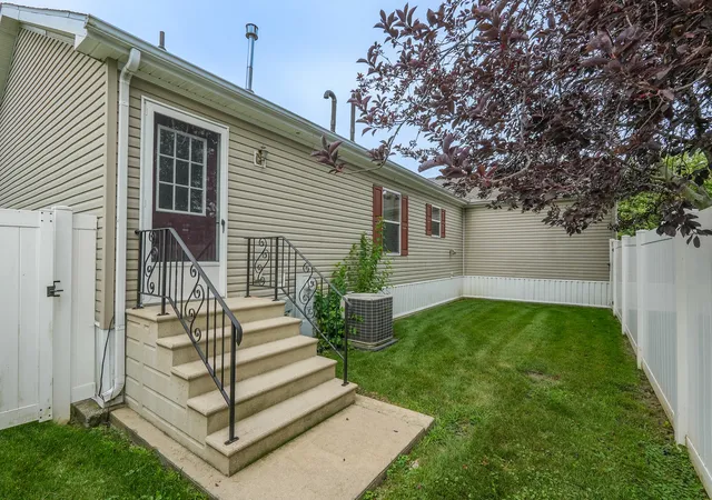 2nd image of 1078 Aspen Dr, Manteno, IL 60950 | MLS# 12720473