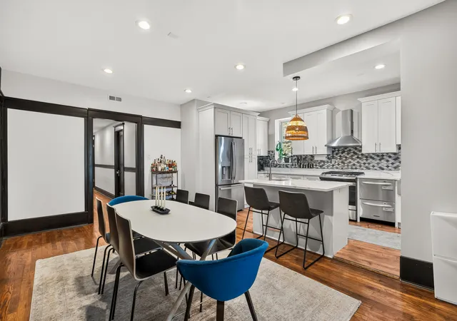 Photo 2 of Condo for sale at 660 E 51st Street #2W, Chicago, IL 60615 | MLS# 12720485 | Listing updated on 2026-09-08