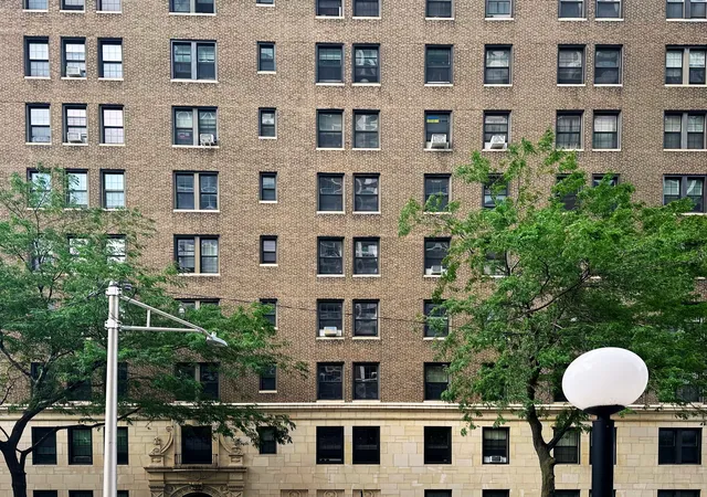 Condo for sale at 6101 N Sheridan Rd #14G, Chicago, IL 60660 | MLS# 12720541