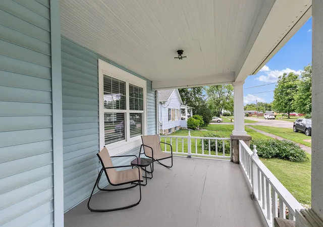 Photo 4 of Single family home for sale at 220 N Elm St, Leland, IL 60531 | MLS# 12720549 | Listing updated on 2026-09-22